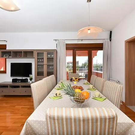 Marina Villa *